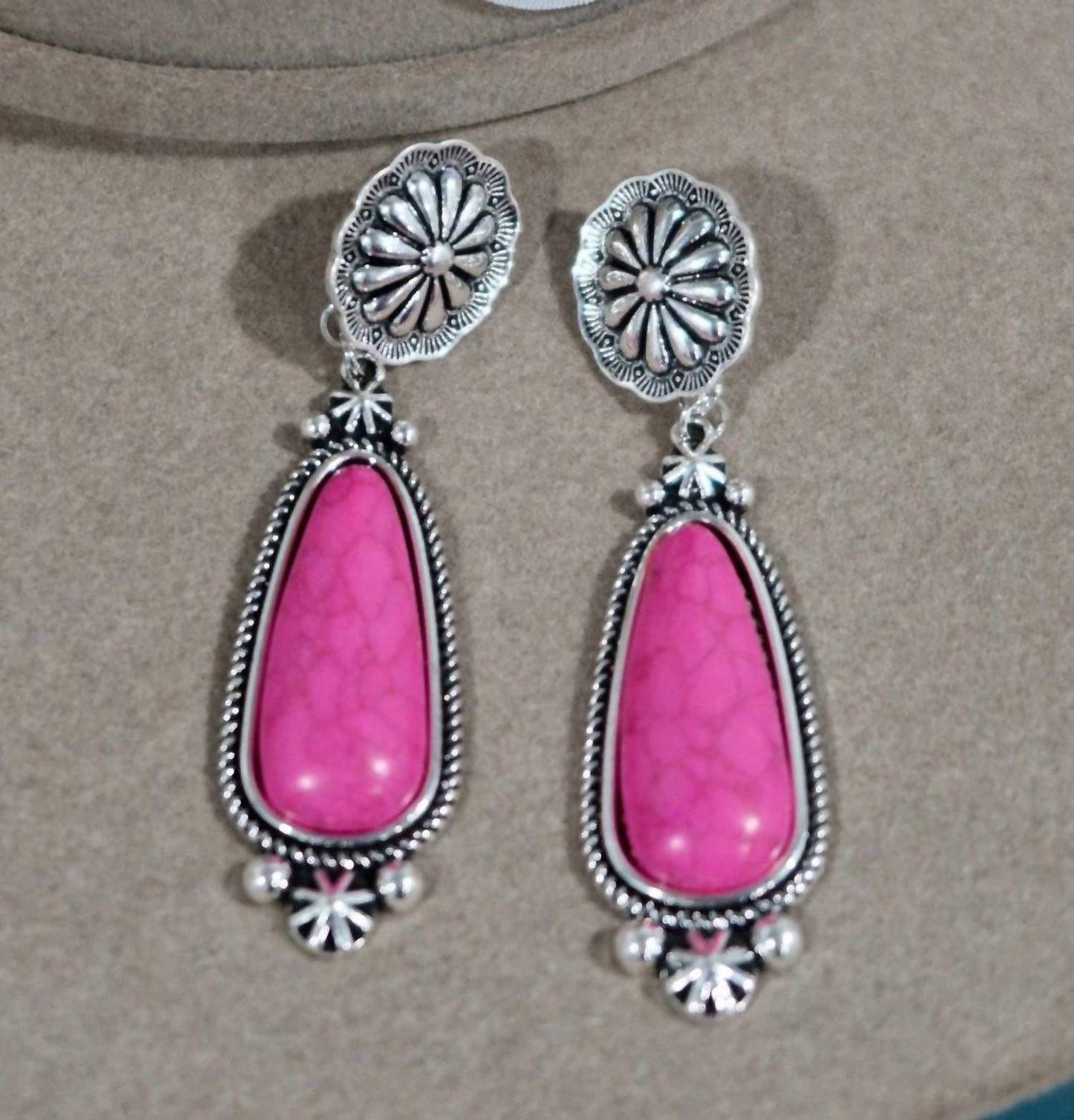 Women's Cecil Statement Earrings