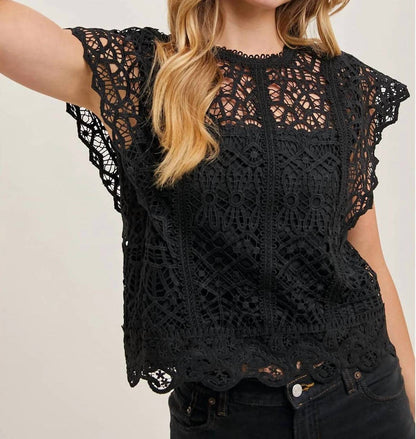 Lace Short Sleeve Top