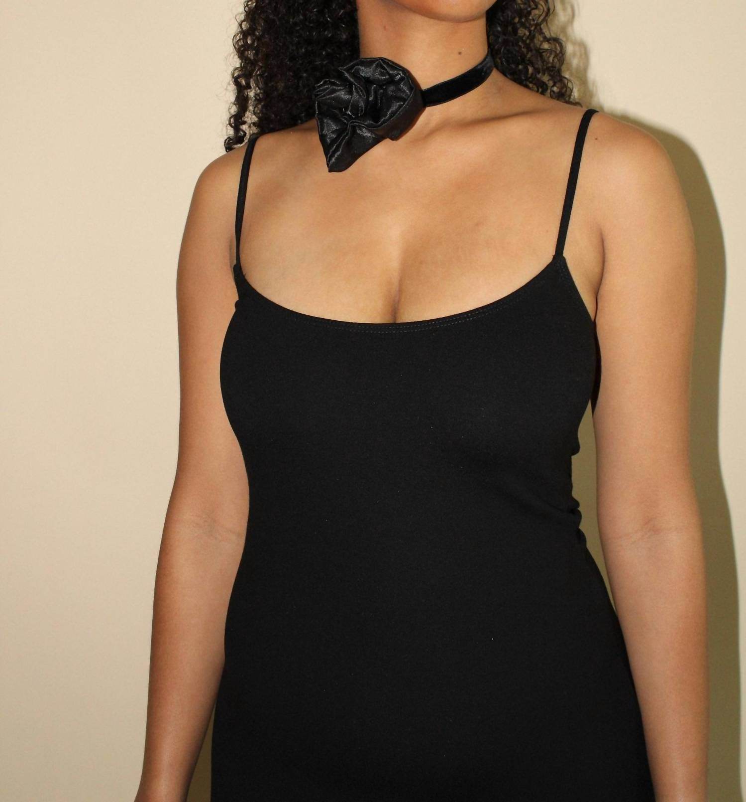 Room Shop - Women's Rosette Choker Necklace - Rack Hunt -