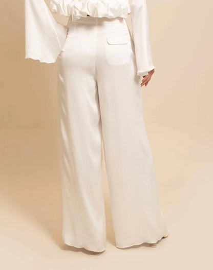 Minka Pant