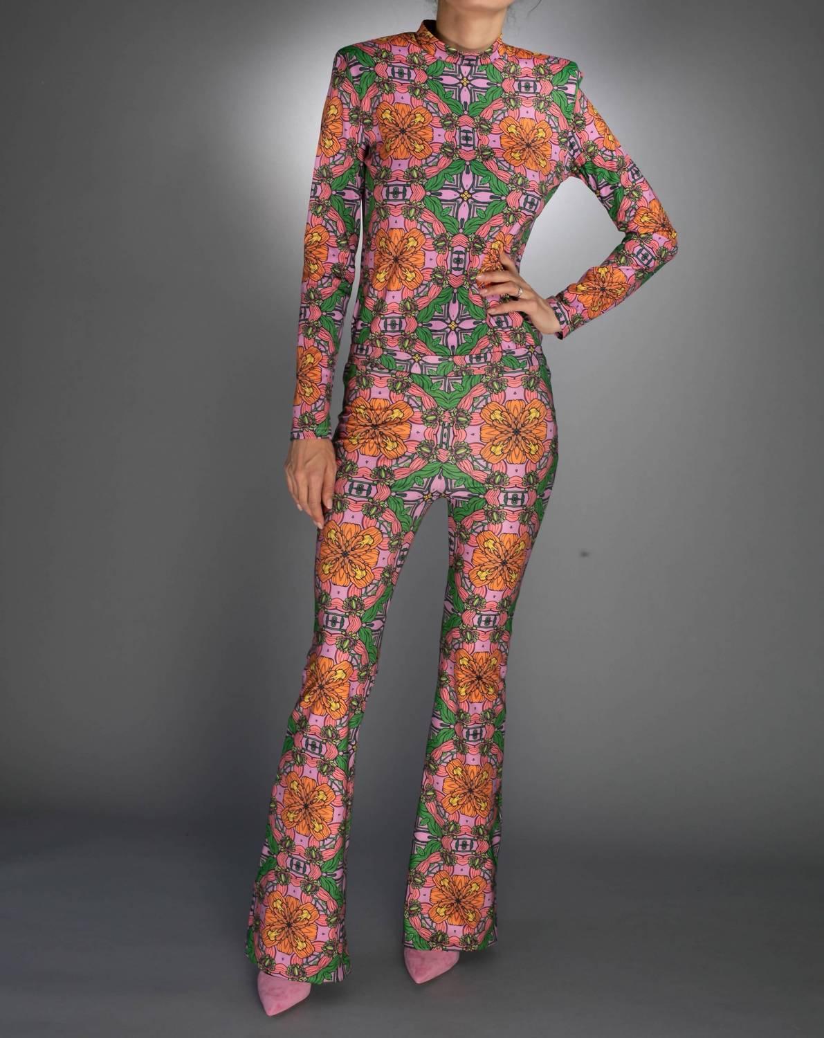 Nuvula - Long Sleeves Stretchable Mock Neck Top - Rack Hunt