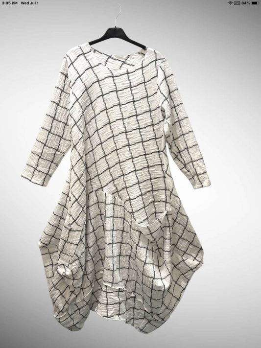 Women's Scoop Neck Dress
