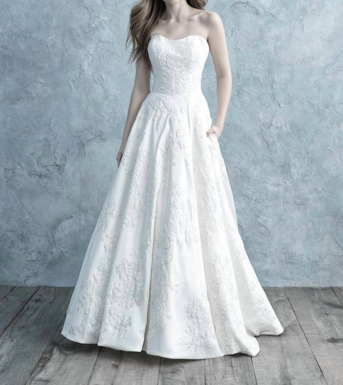 Allure Bridals Women's Lace Sequin Wedding Dress in Ivory