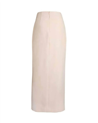 Joyce met Rachie - La Vanessa Skirt - Rack Hunt