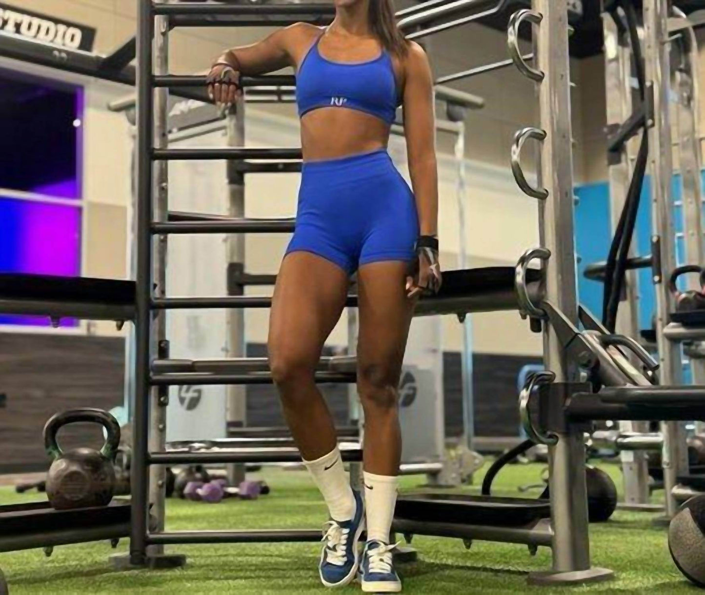 Rockstar Peach - Sienna V Back Shorts - Rack Hunt -