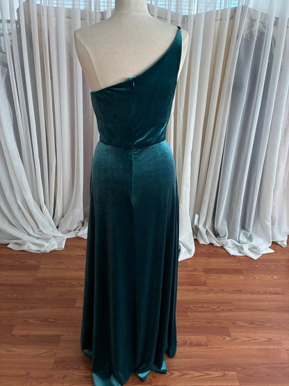Women's Sleeveless Velvet Dress