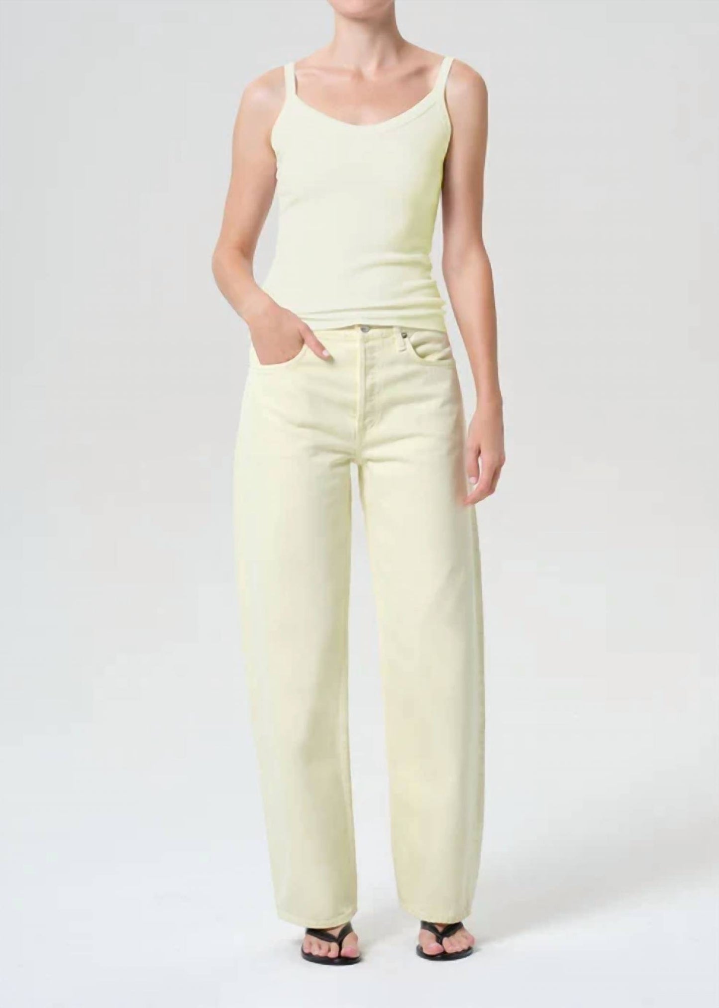 Arc Relaxed Wide Leg Jeans