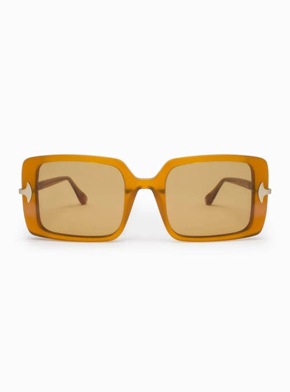 Aperçu Eyewear - Women's Quann 01 Sunglasses - Rack Hunt