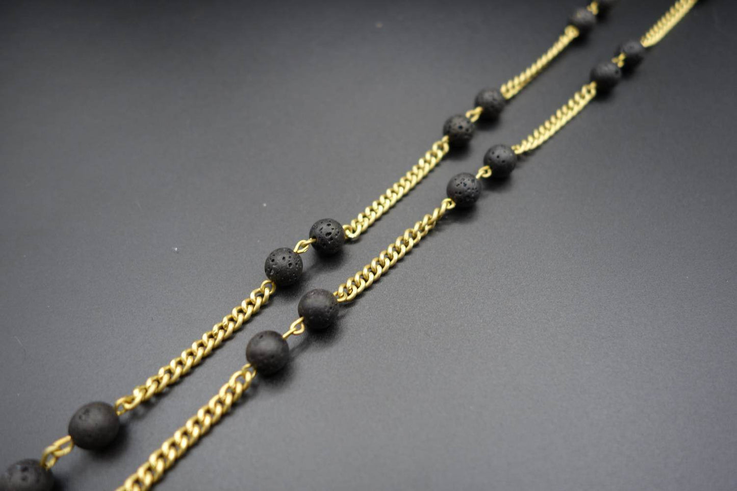 StandAwt - Women's Lava Sunglasses Chain - Rack Hunt -