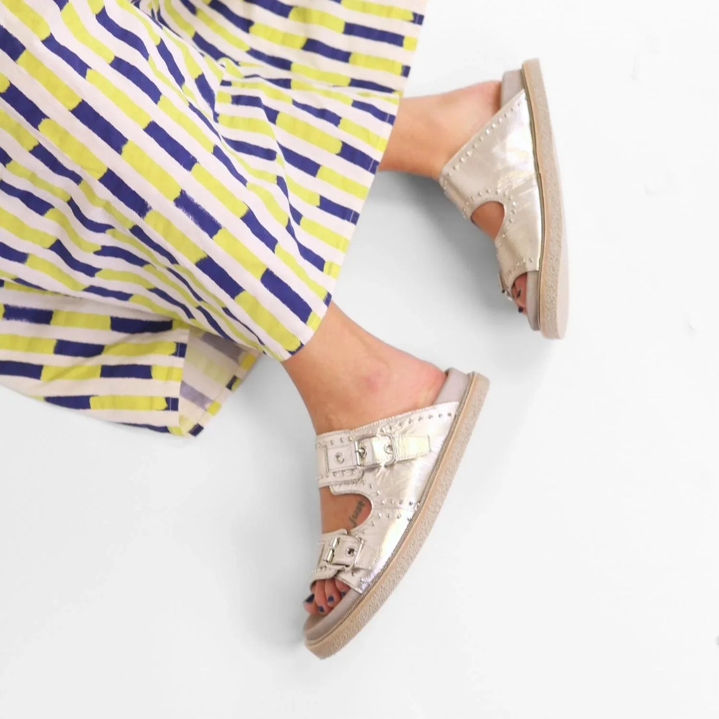 Laura Bellariva - Women Porox Dust Studs Sandals - additional view - Rack Hunt