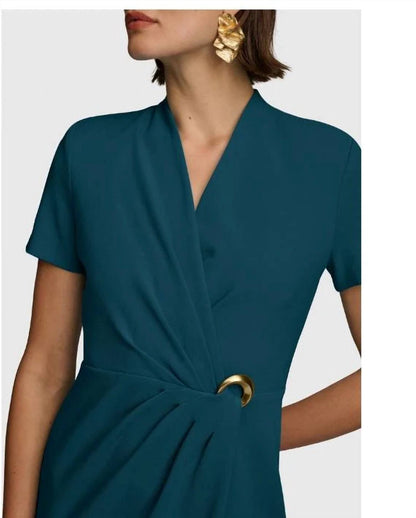 Ruched O-ring Sheath Midi Dress