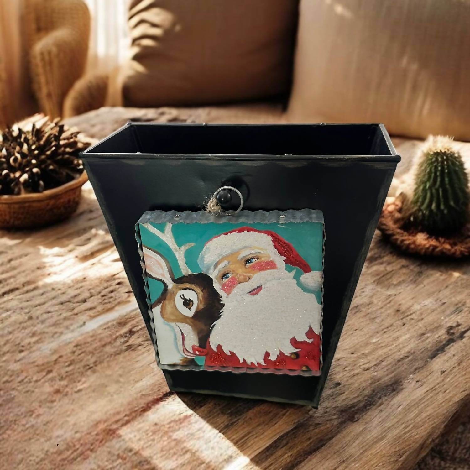 Round Top - Santa & Rudolph Charm - Rack Hunt -