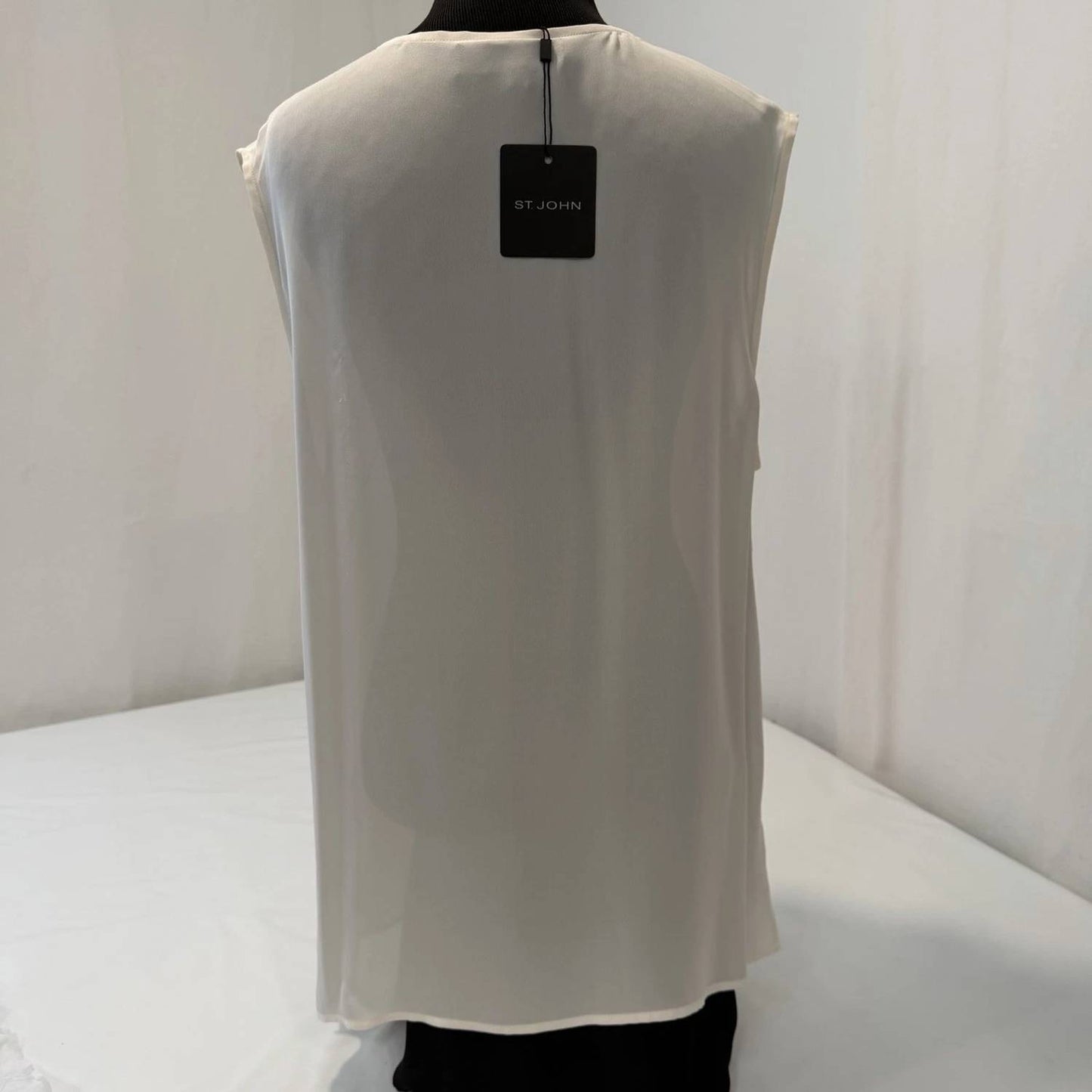 Women's Sleeveless Silk Yolk Front Tank Top