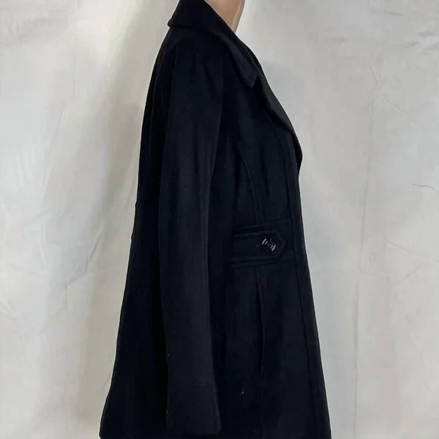 Women’s Single Breasted Walker Coat
