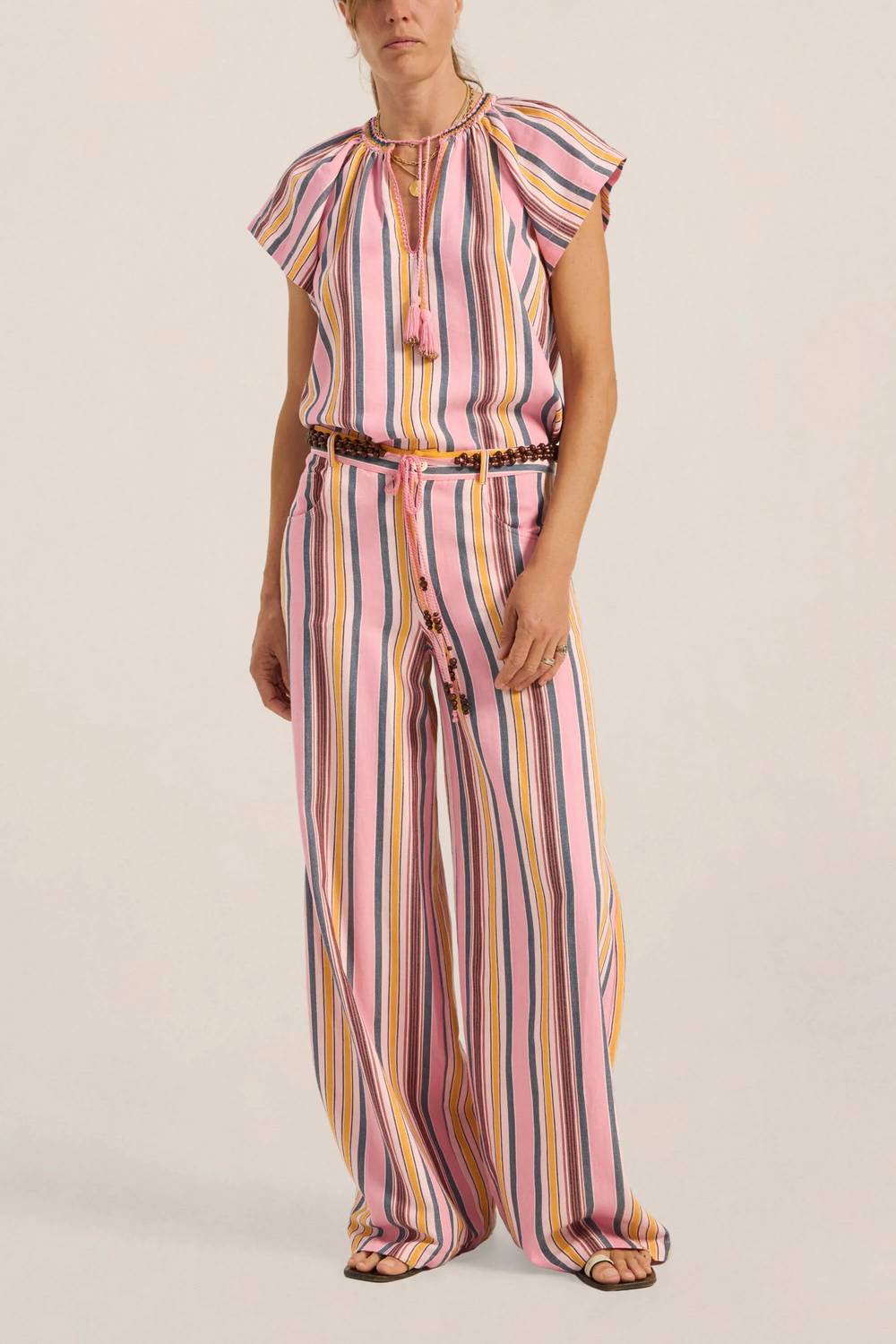 Zetus Full-length Top