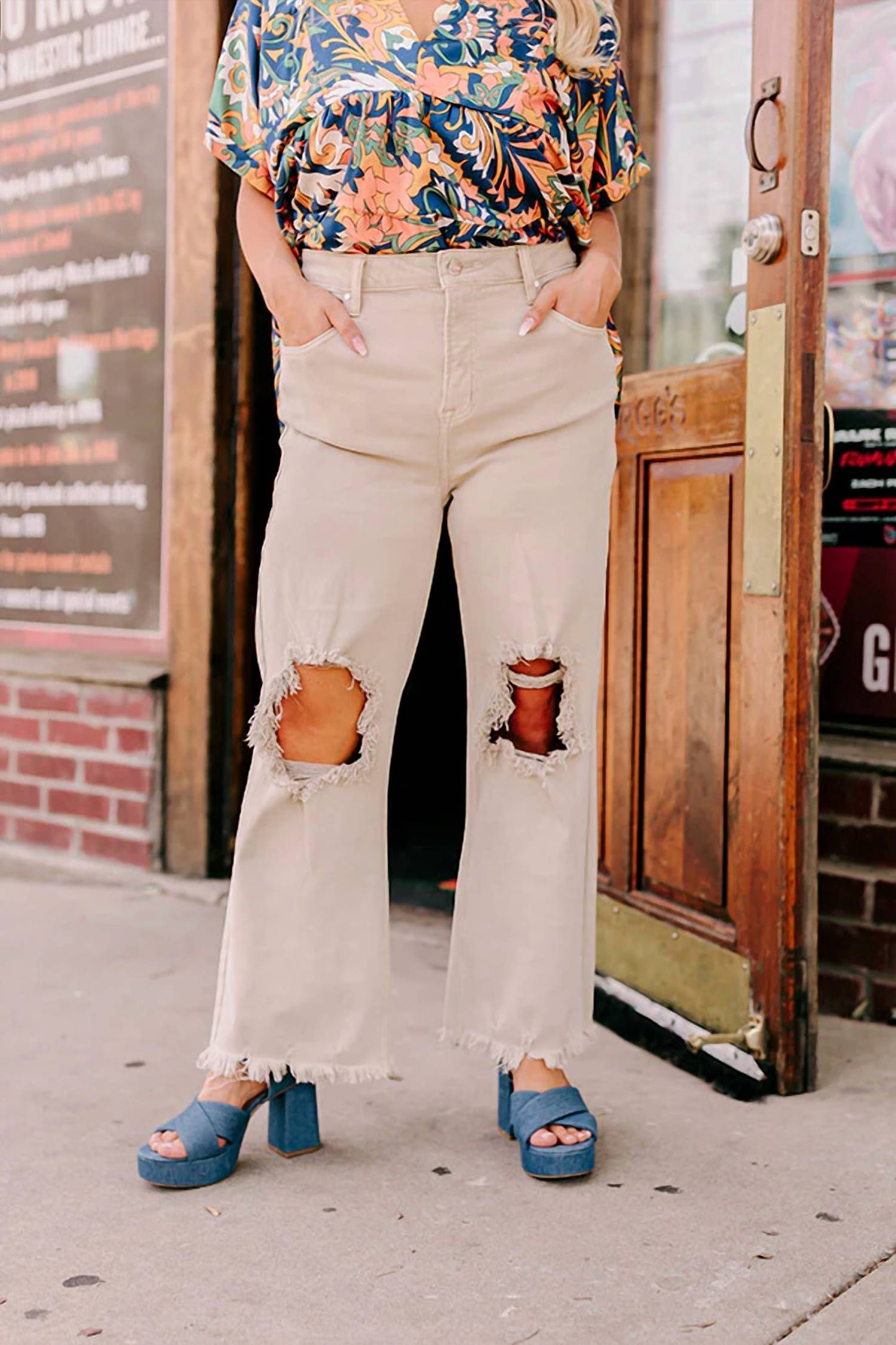 Eras High Waist Distressed Jeans - Plus