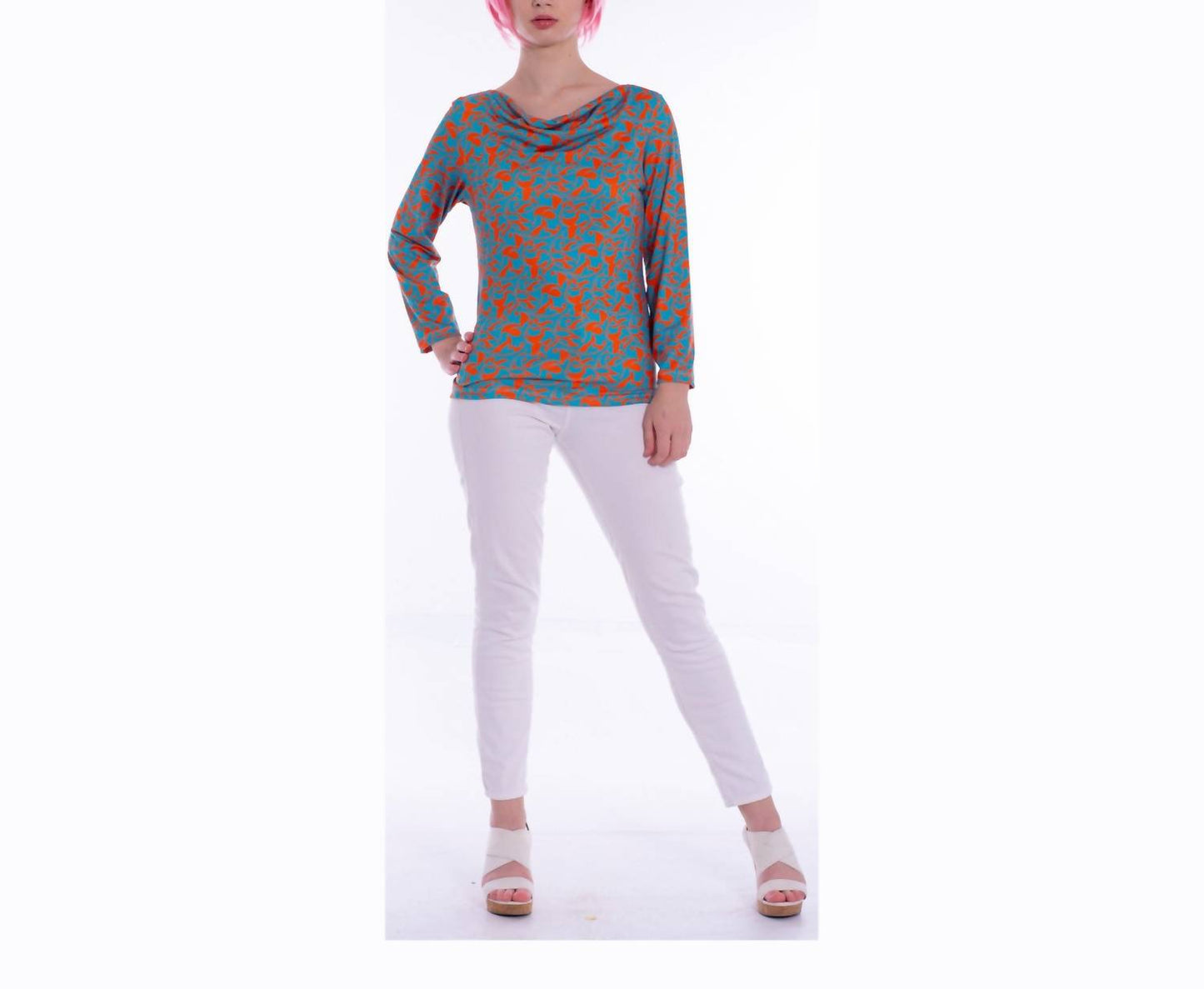 Talia Long Straight Sleeves Top