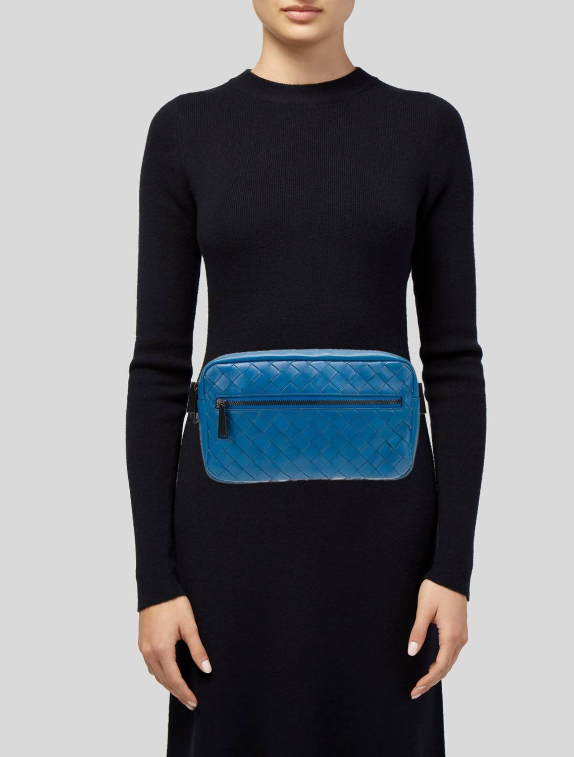 Intrecciato Body Bag