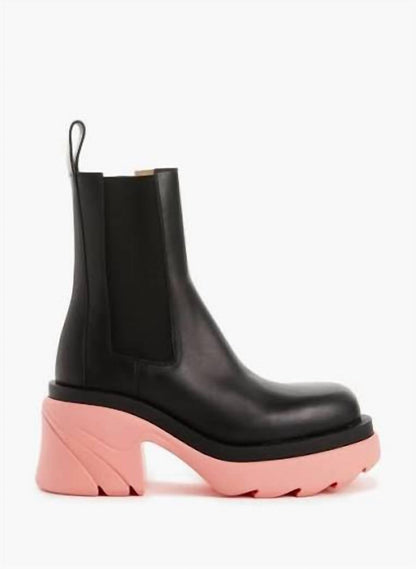 Women's Flash Chelsea Boots