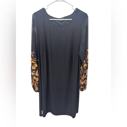 Round-neck Contrast Long Sleeve Shift Mini Dress - Plus
