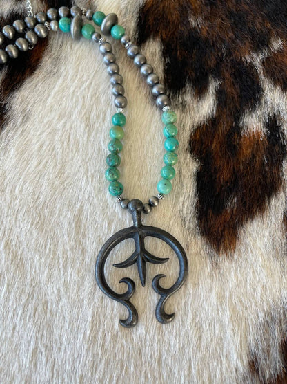 Women's Faux Pearl Turquoise Naja Necklace