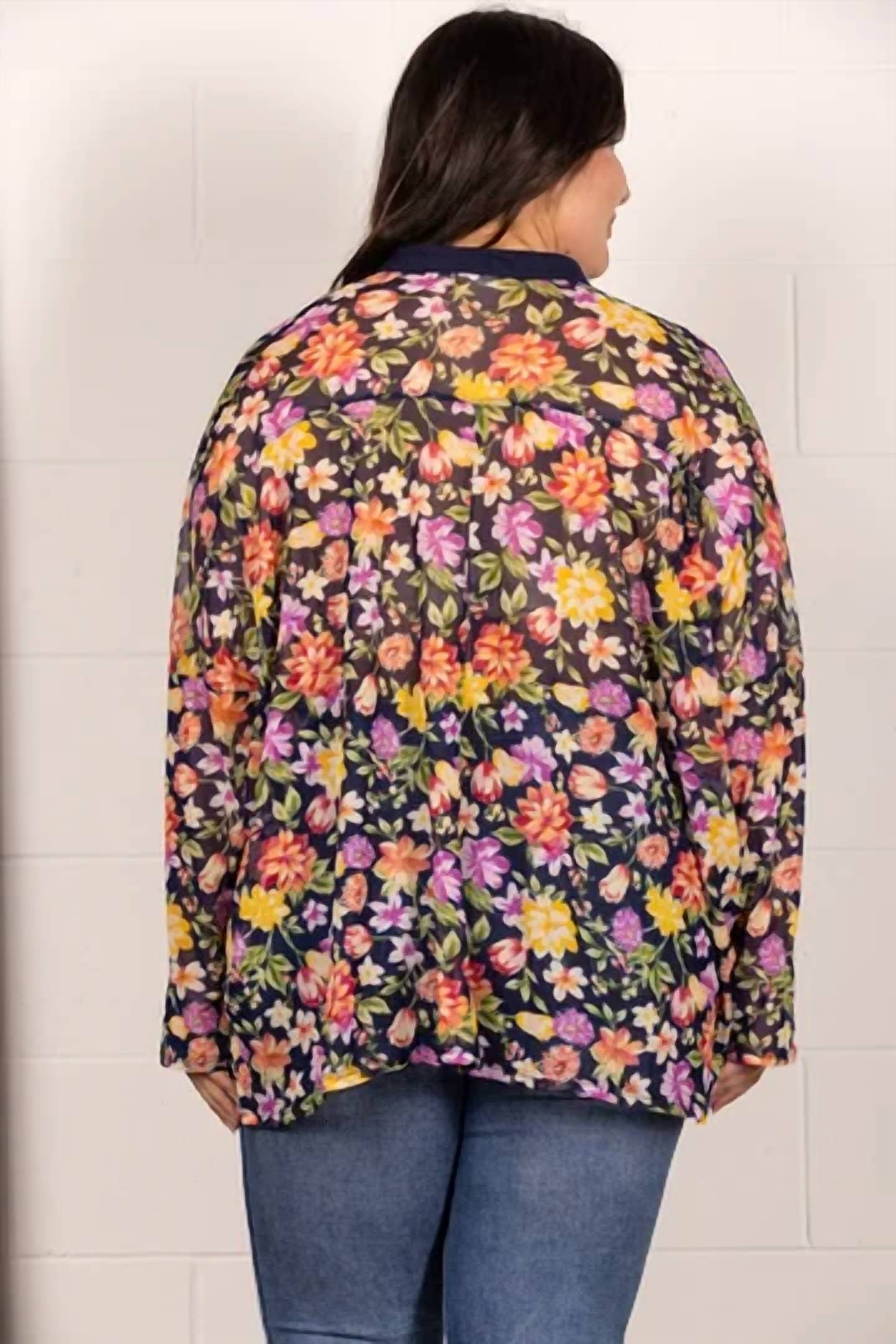 Mandarin Collar Floral Print Plus Size Top