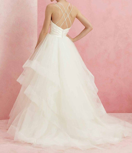 Sweetheart Neck Wedding Gown