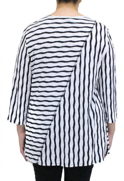 Women's Wavy Stripe Top