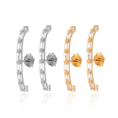 Women's On Fleek Studs Earrings