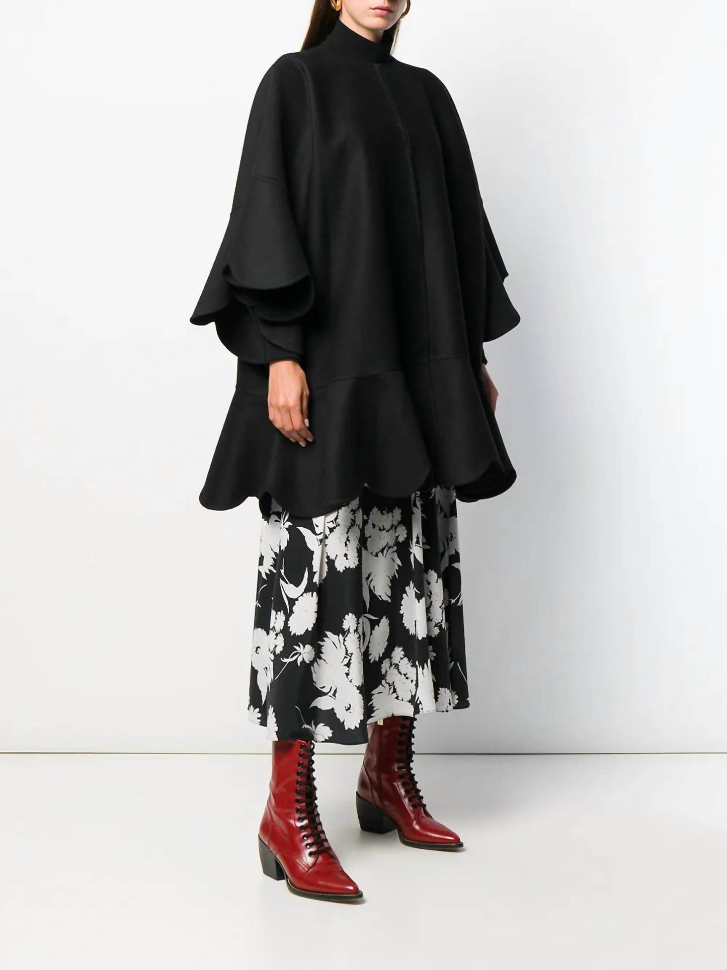 Valentino - Scalloped Edge Cape - Rack Hunt