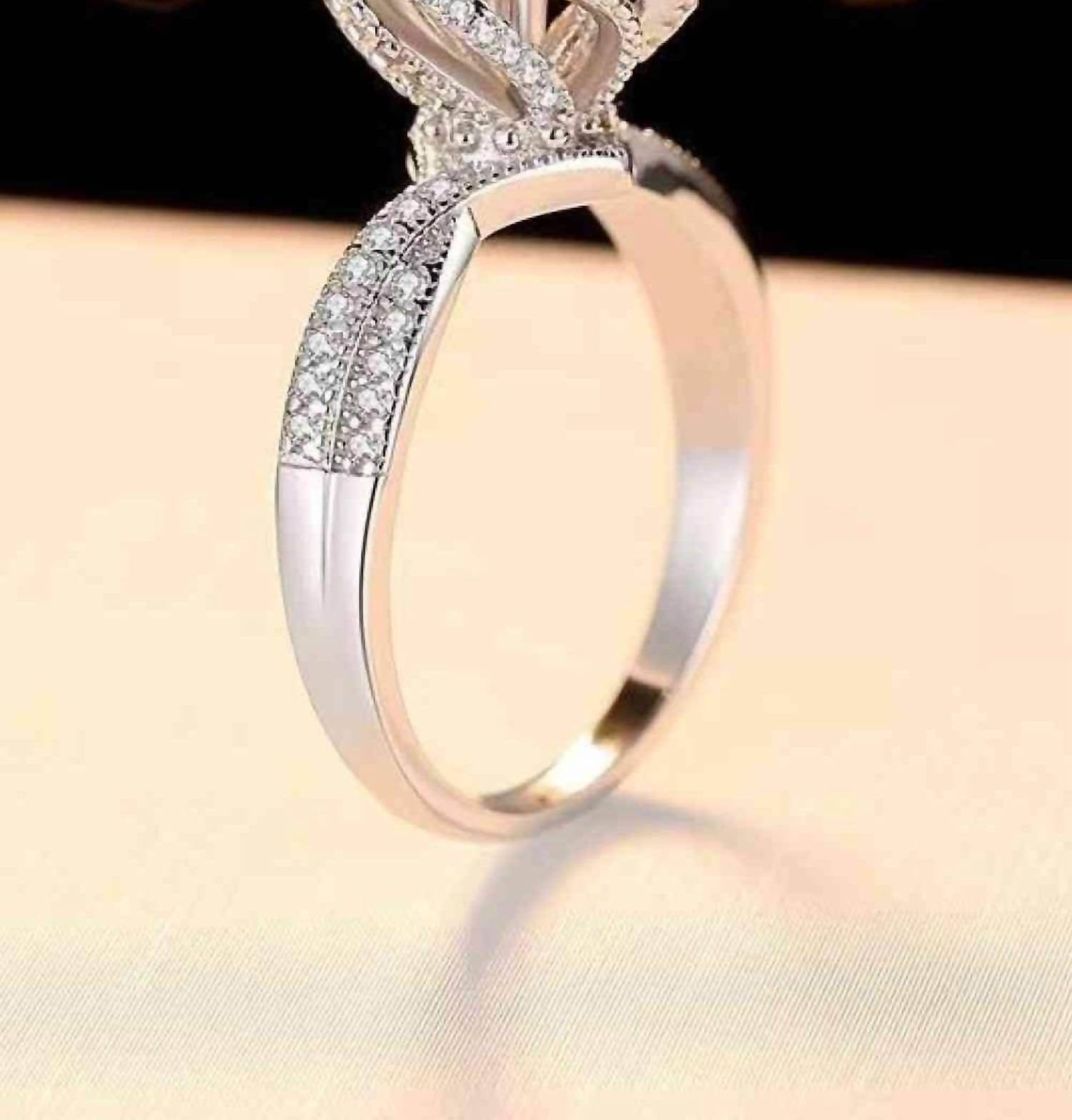 Bright - Women's 2 Carat Moissanite Floral Platinum-plated Ring - Rack Hunt -