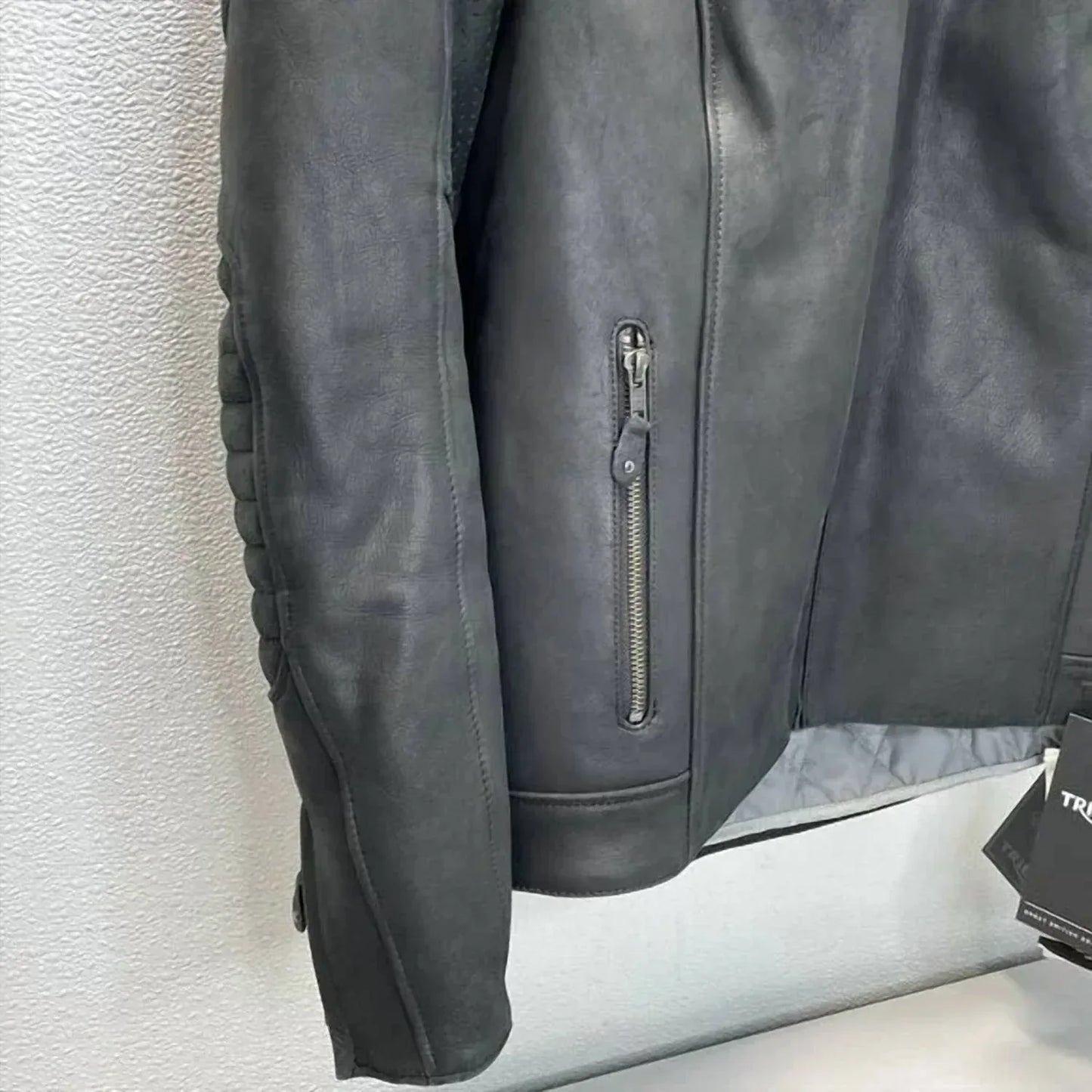 Triumph - Women’s Roxbury Leather Motorcycle Jacket - Rack Hunt