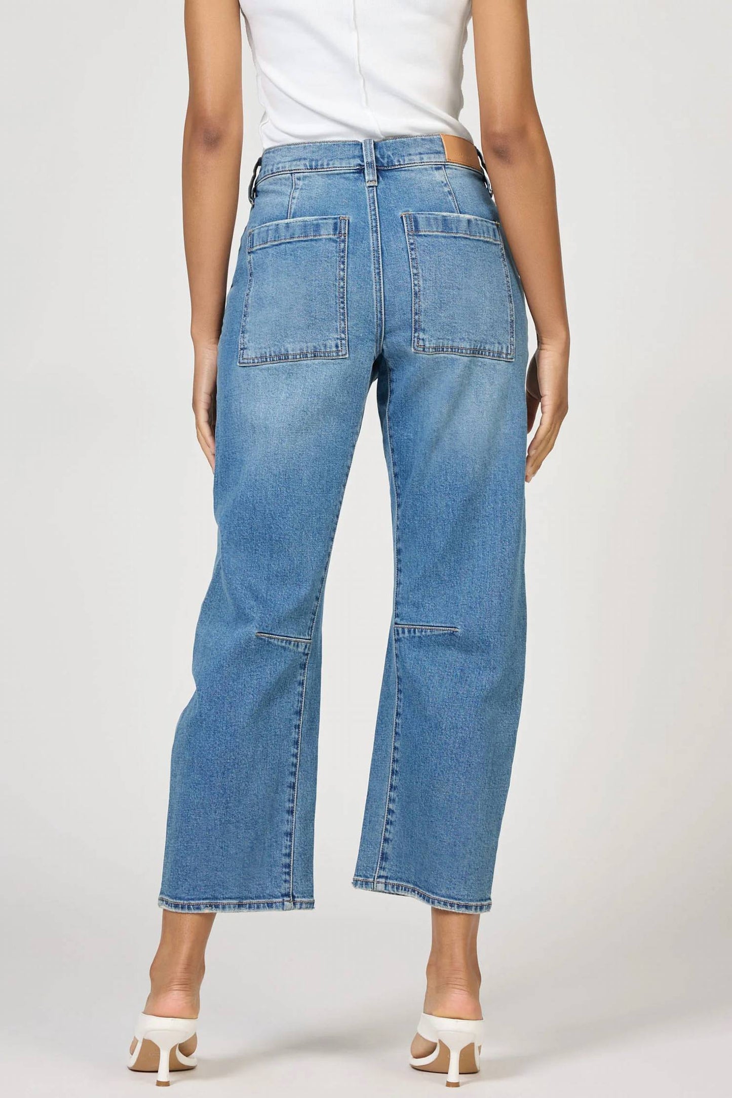 Lasso High Rise Barrel Leg Jeans