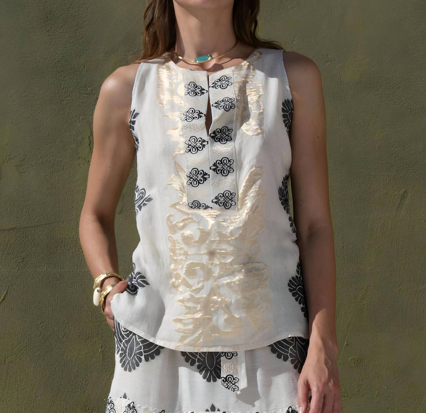 Meira Sleeveless Top