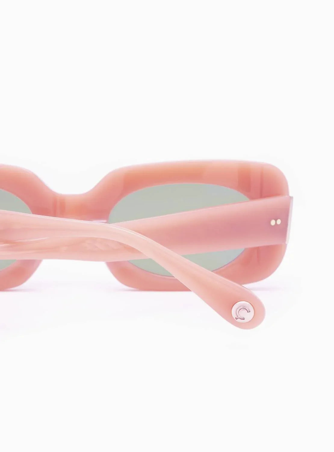 Aperçu Eyewear - Women's Alyssa 01 Sunglasses - detail view - Rack Hunt