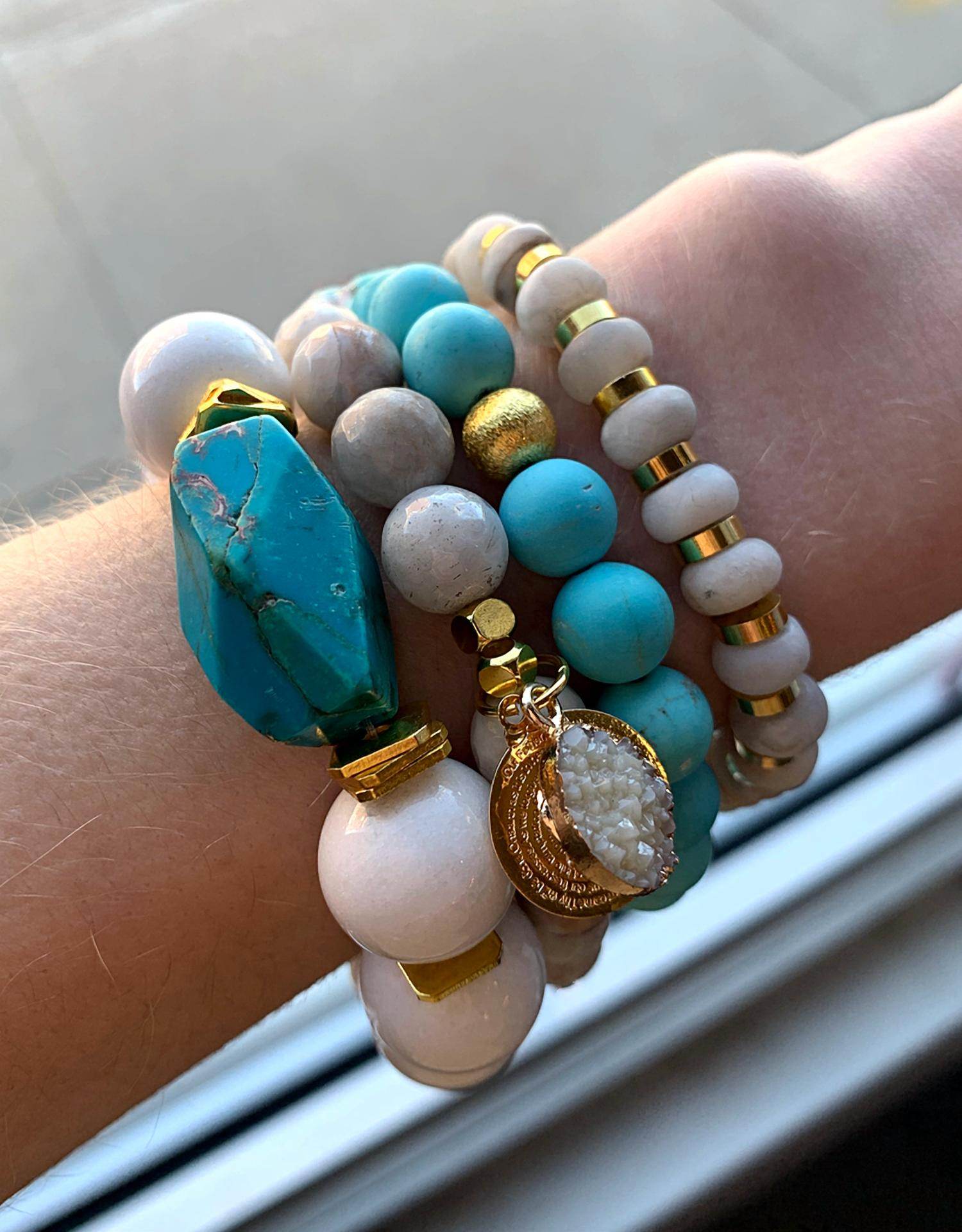 OMI - Women's She Is Awakened Agate Bracelet - Rack Hunt -