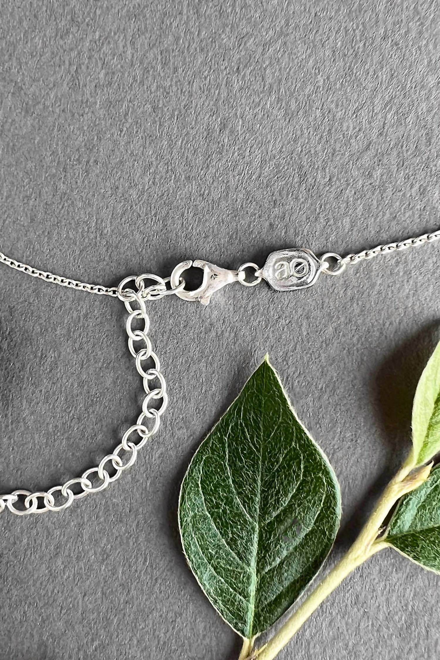 Astor & Orion - Women's Maris Pearl Bar Necklace - Rack Hunt -