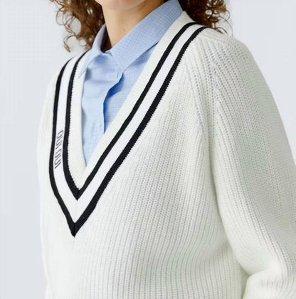 V-neck Pullover
