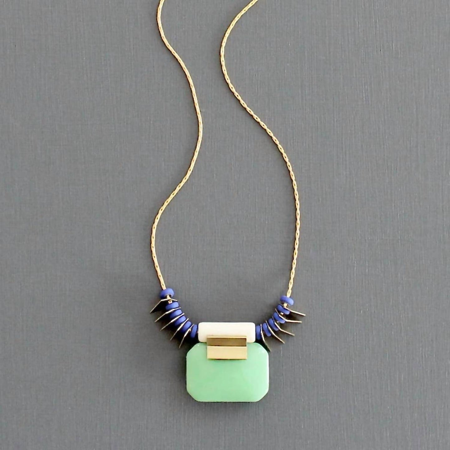 Women's Vintage Glass Necklace