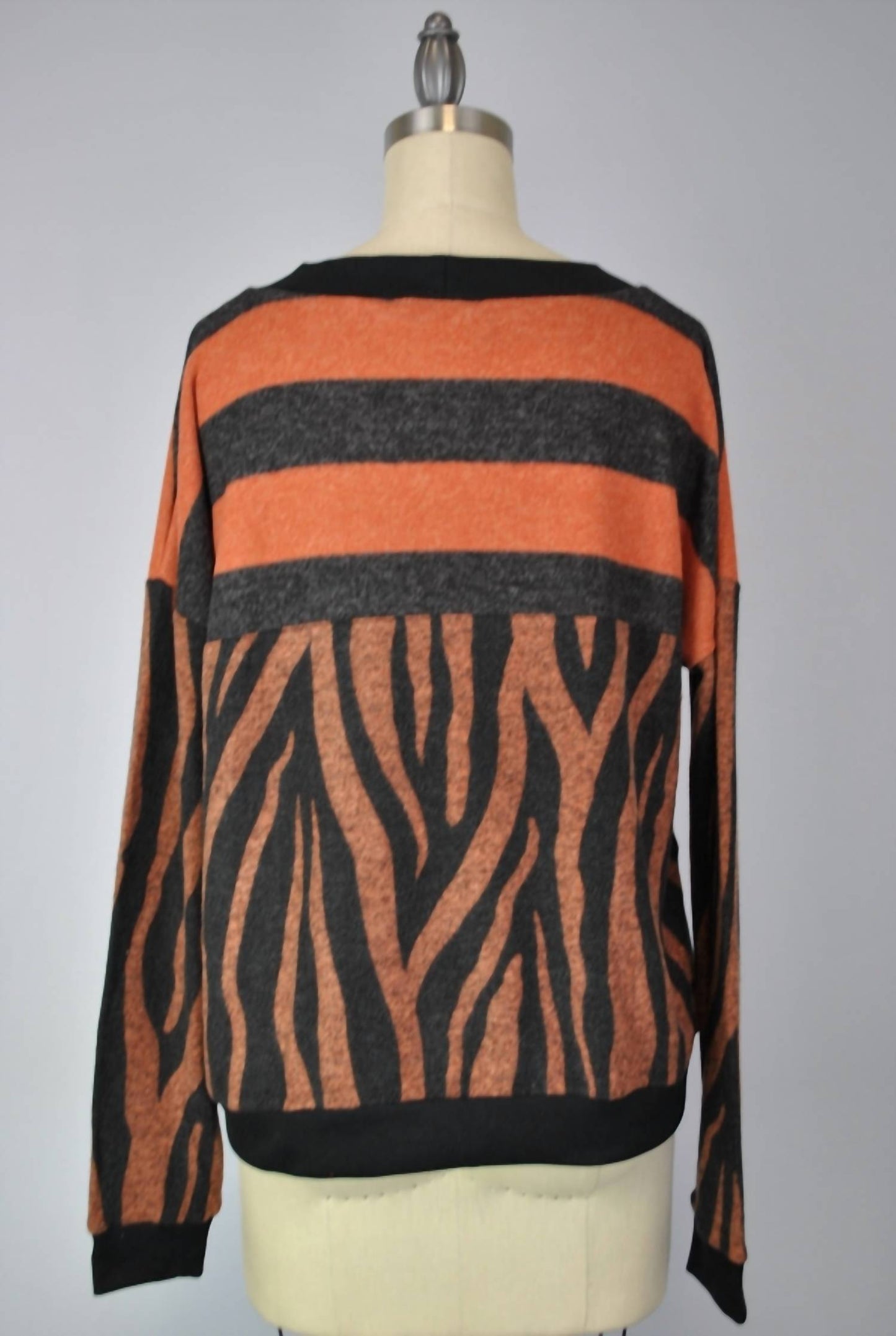 Pullover Sweater