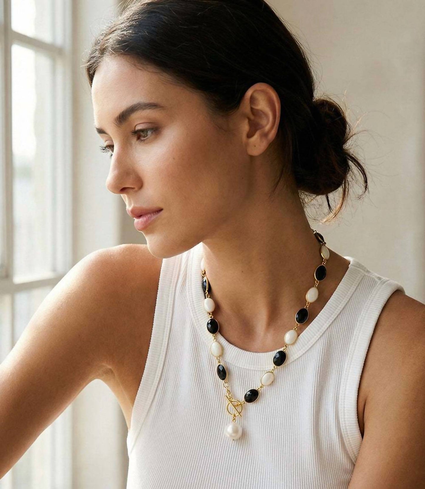 Women's Toggle Necklace