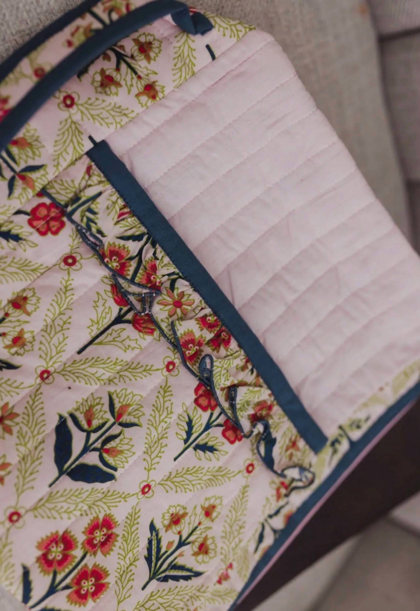 Women's Quilted Bible Cover Bag