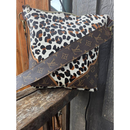 Women's Monogram Style Wide Bag Strap