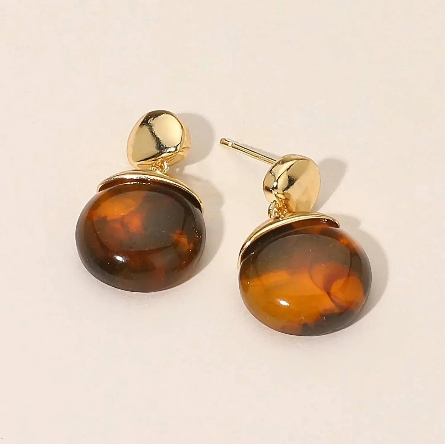 Sensibling Corp - Women's Isla Marbled Resin Round Pebble Earrings - Rack Hunt