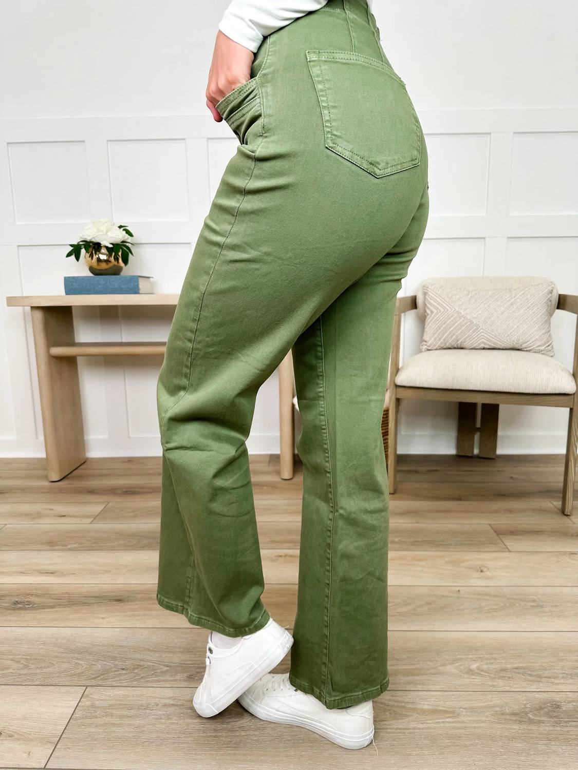 Zoe High-rise Wide Leg Jeans
