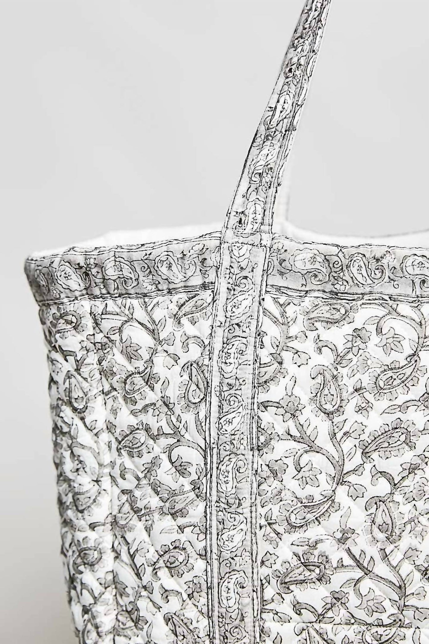 Women's Hand Block-printed Quilted Floral Tote Bag