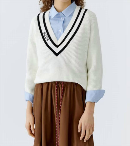 V-neck Pullover