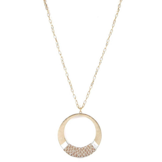 Women's Circle Pendant Necklace With Snake Print Wrap