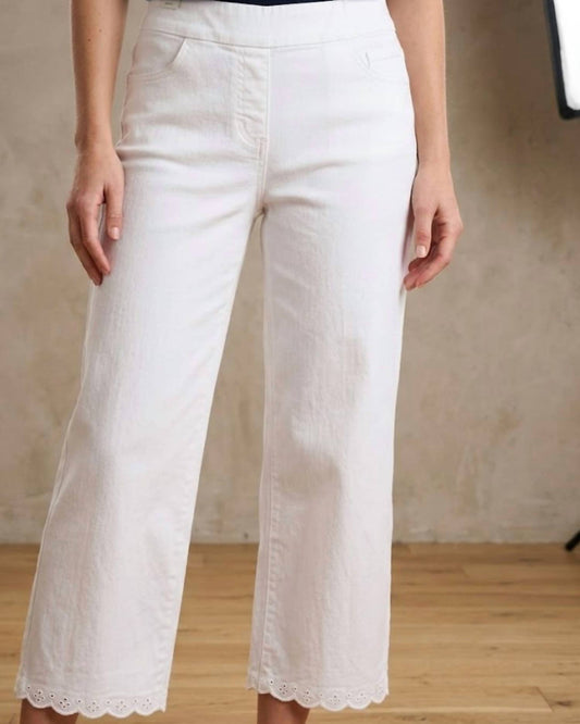 Pull On Capri With Embroidery Scalloped Hem