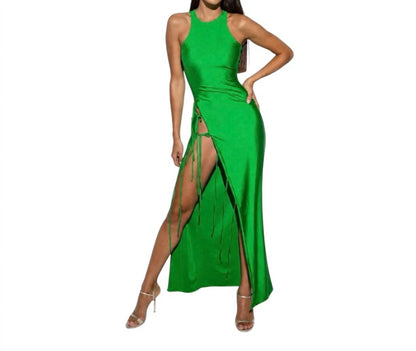 Nela Maxi Dress